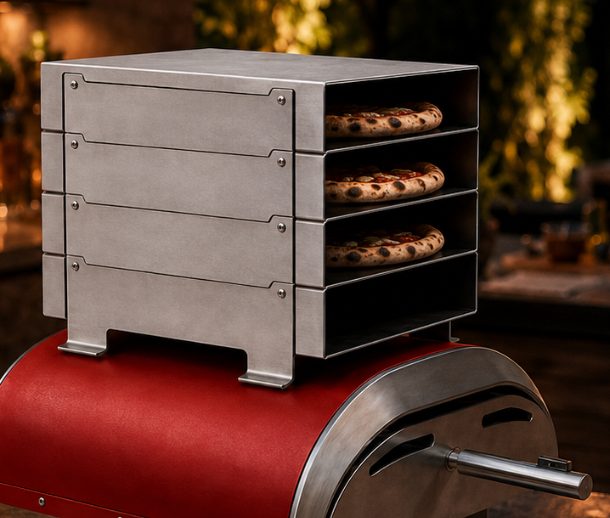 Mehrere Pizzen in den Fächern von Pizza Stack